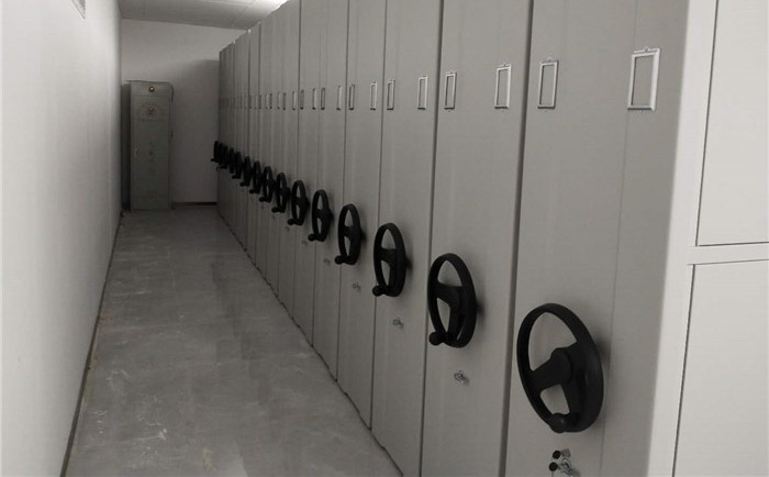 不銹鋼鐵皮柜與鐵皮柜的區別圖 不銹鋼鐵皮柜與鐵皮柜的區別圖