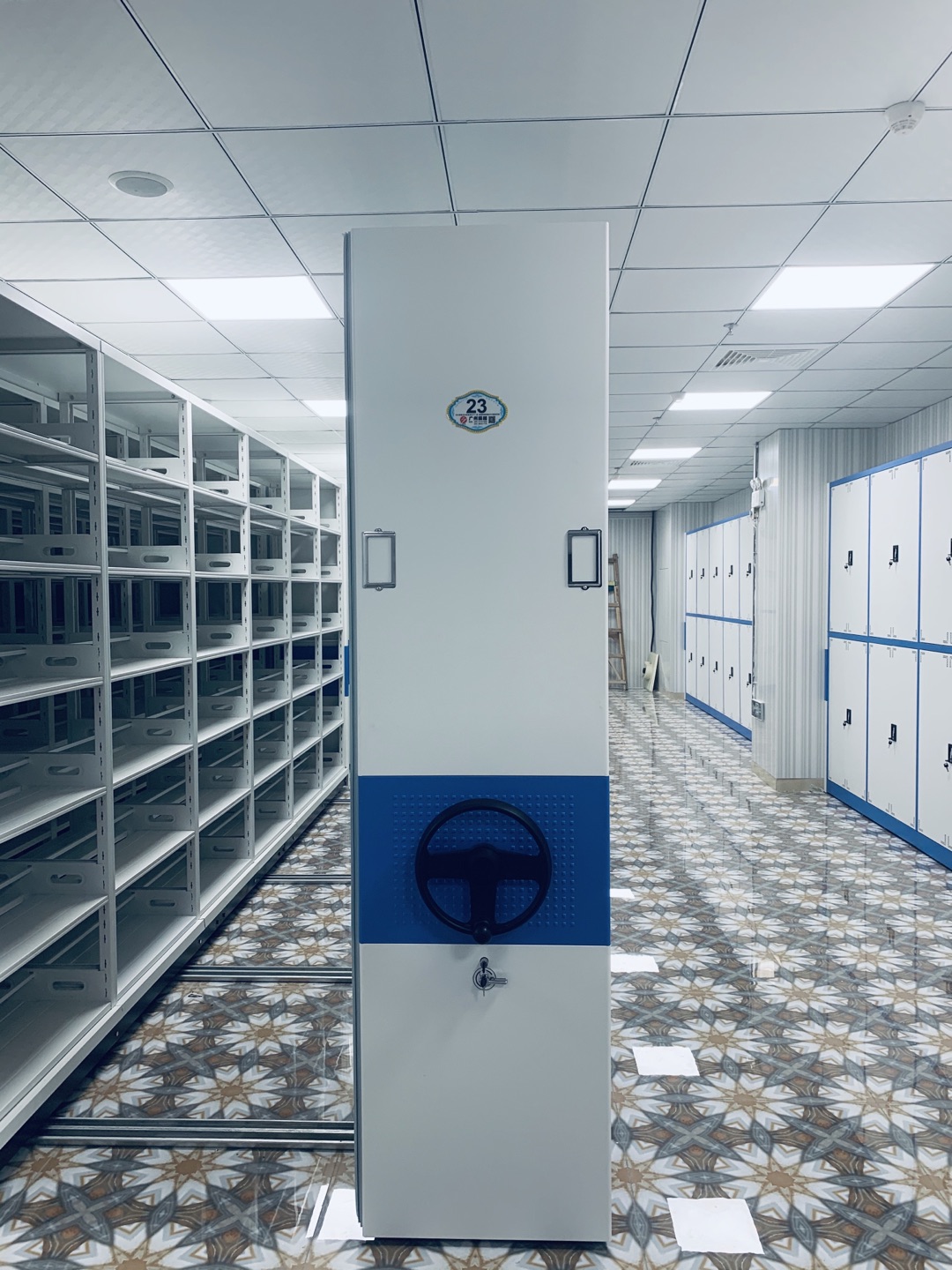 實現檔案文件前端控制的重要手段是什么