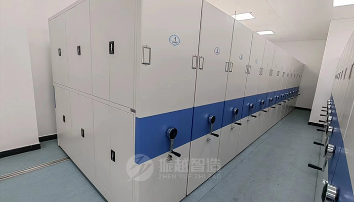 1696921419966735.jpg 智能電動(dòng)密集柜軌道式移動(dòng)檔案架 (37).jpg